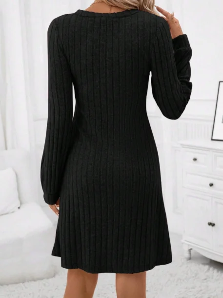 Women's Dress - Solid Color - Long Sleeve V-Neck - Image 6