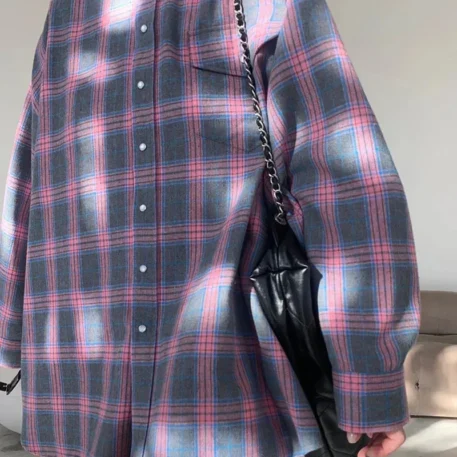 New Vintage Oversized Long Sleeve Plaid Shirt - Image 3