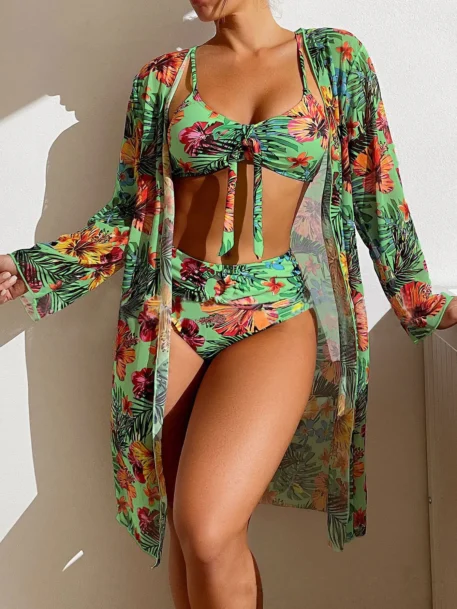 Split Three Piece Floral Printed Swimsuit - Image 5