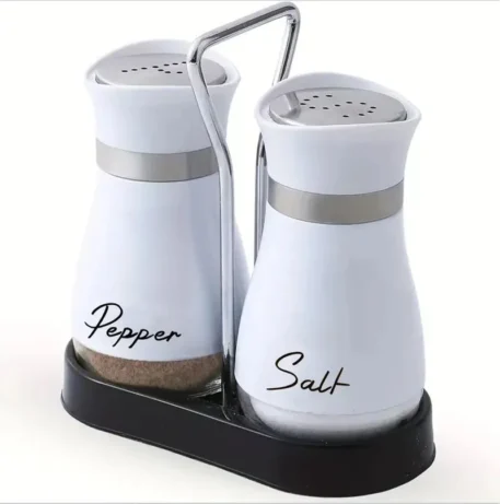 2 Piece Salt and Pepper Shakers - Image 2