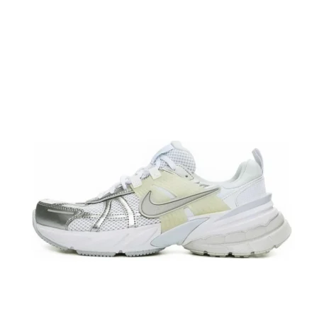 NIKE 2024 Women NIKE V2K RUN Sneakers