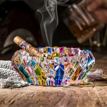 1pc Elegant Glass Ashtray - Circular Colorful Design